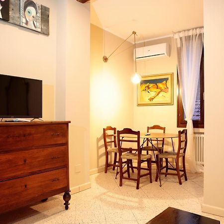 Saint Charles Apartment Bologna Exterior foto